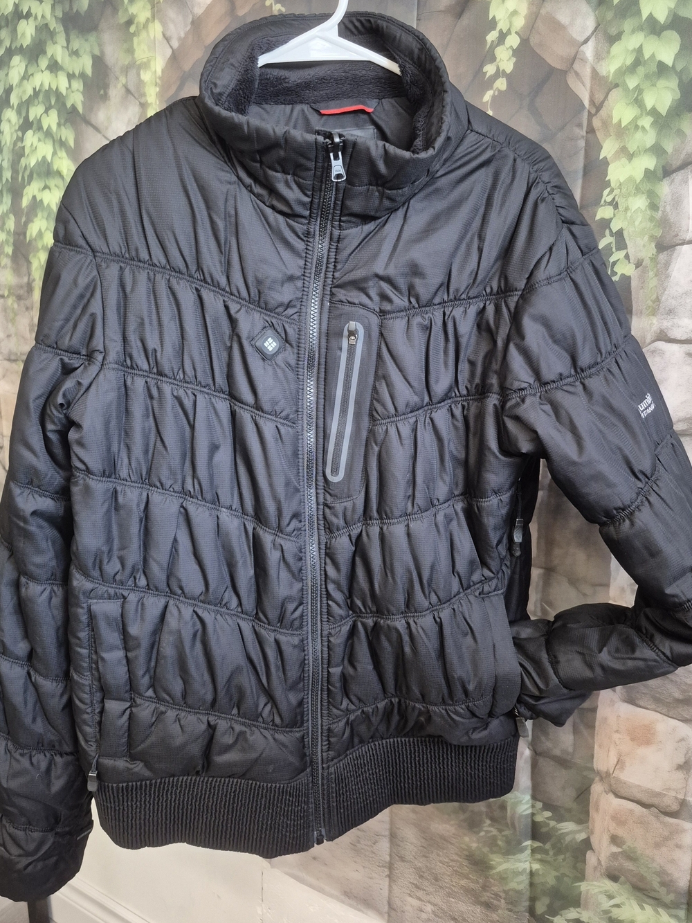 Columbia Titanium Men's Black Quilted Puffer Winter Jacket with Stand Collar